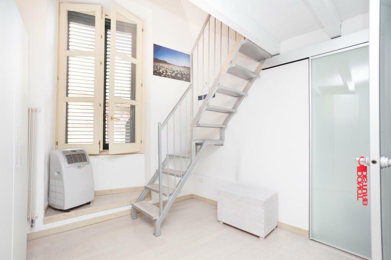La Piccola Dimora Dell' Alcantarine Apartment Lecce Ngoại thất bức ảnh