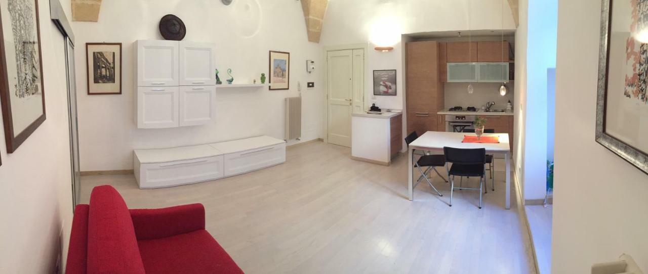 La Piccola Dimora Dell' Alcantarine Apartment Lecce Ngoại thất bức ảnh